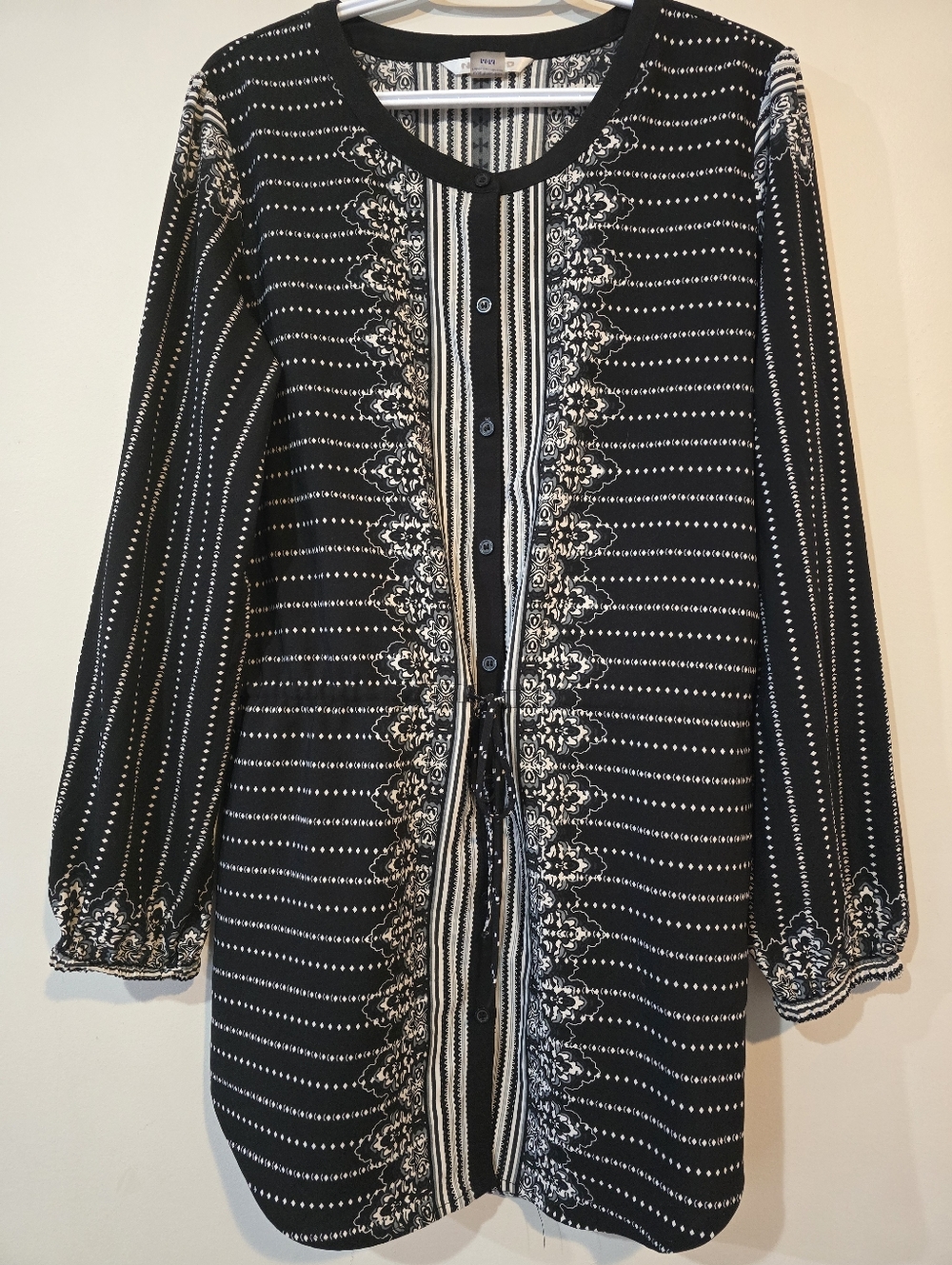 Nygard Black,White & Gray Long Sleeve Button-Front Tunic. Sinch Waist Tie. M